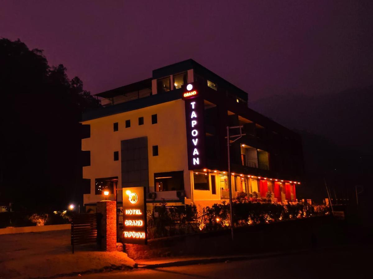 Hotel Grand Tapovan Shivpuri  Bagian luar foto